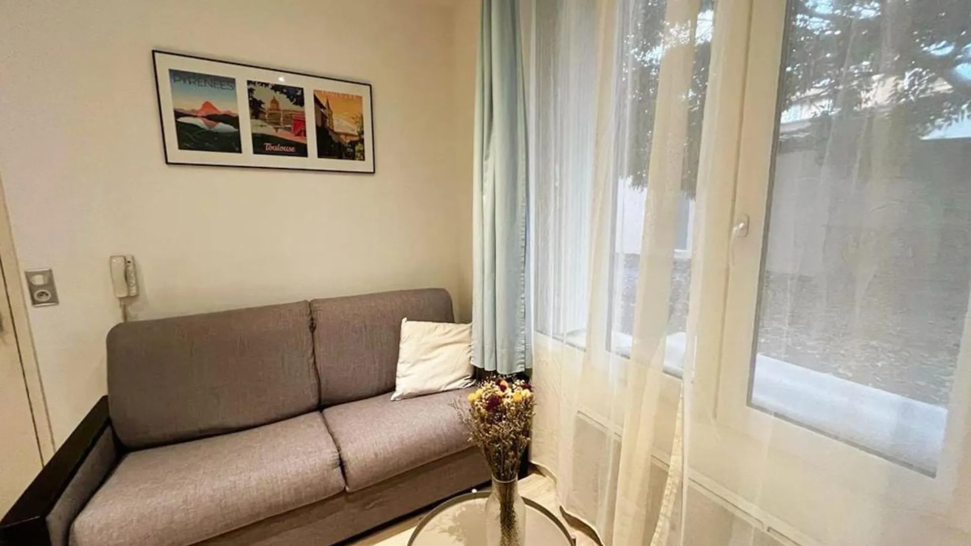 툴루즈 Quiet Studio In St Peter'S Square 아파트